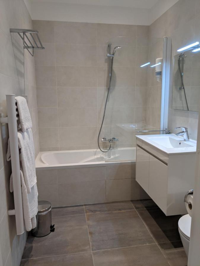 Share Inn Appartements Niza Exterior foto